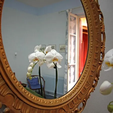 Logis Saint Clair Hotel